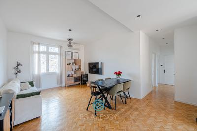 Appartement - 82 m² - 4 pièces