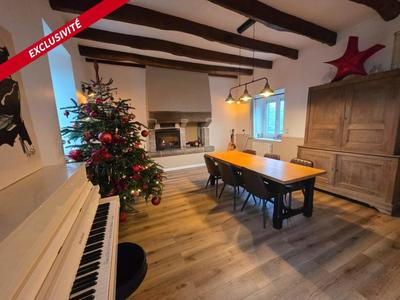 Maison - 176 m² - 8 pièces