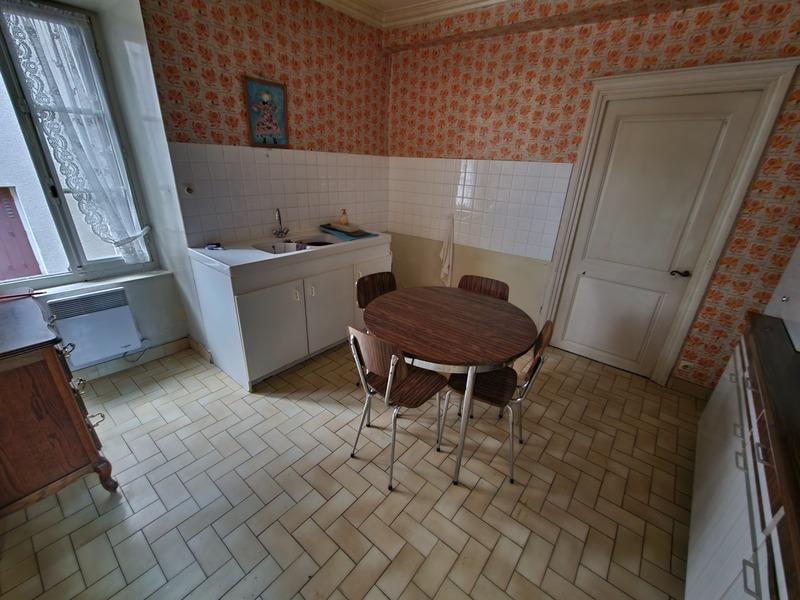 Maison - 151 m² - 7 pièces