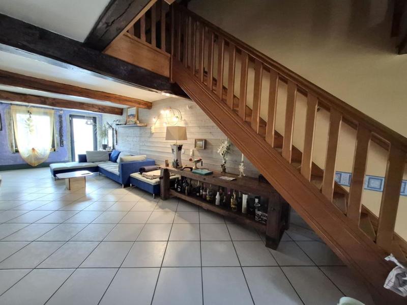 Propriété - 440 m² - 9 pièces