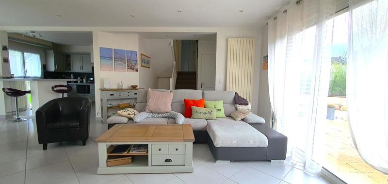 Pavillon - 160 m² - 6 pièces