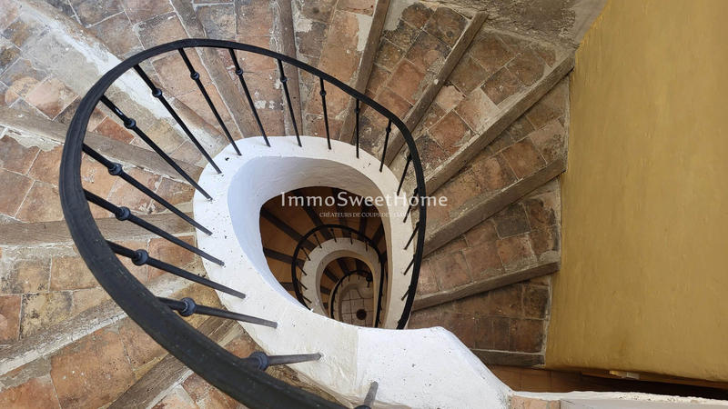 Maison - 159 m² - 8 pièces