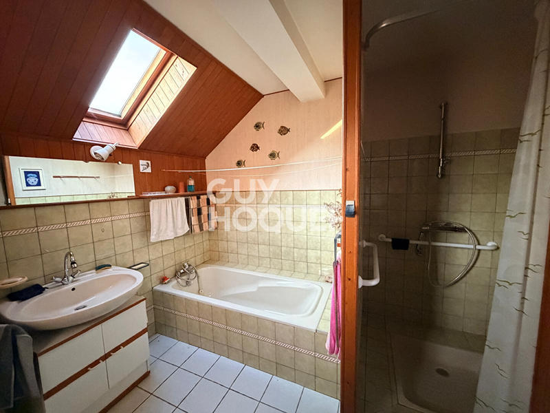 Maison - 98 m² - 4 pièces