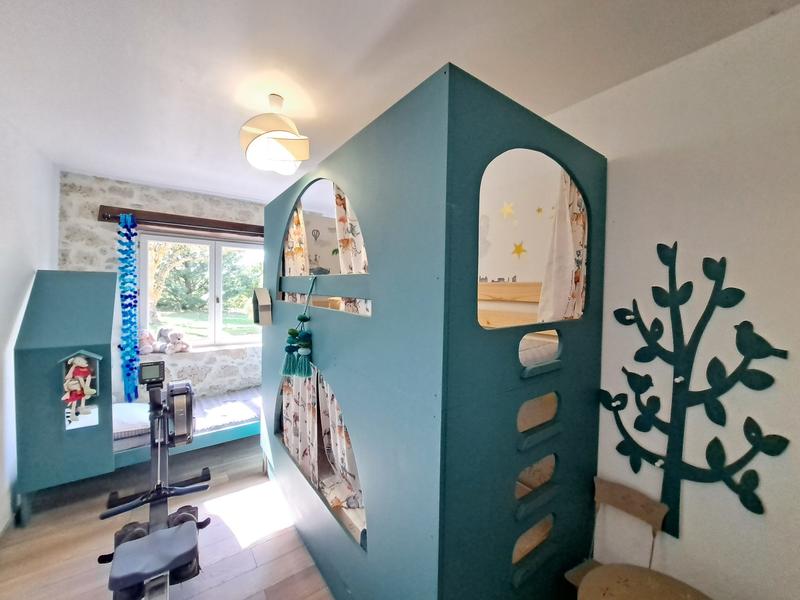 Maison - 297 m² - 7 pièces