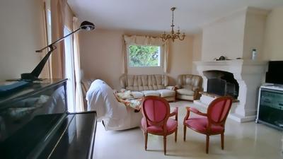 Maison - 182 m² - 6 pièces