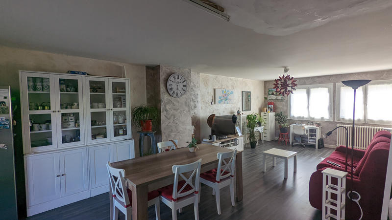 Maison - 83 m² - 4 pièces