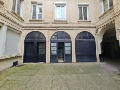 Bureau - 150 m² - 5 pièces