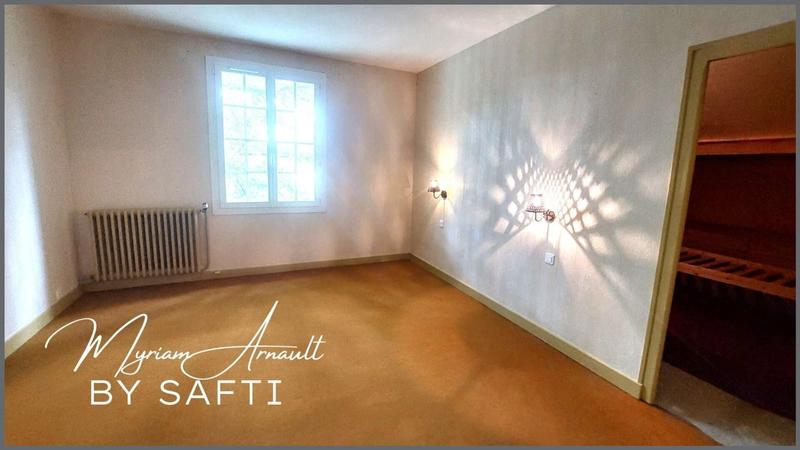 Maison - 200 m² - 7 pièces