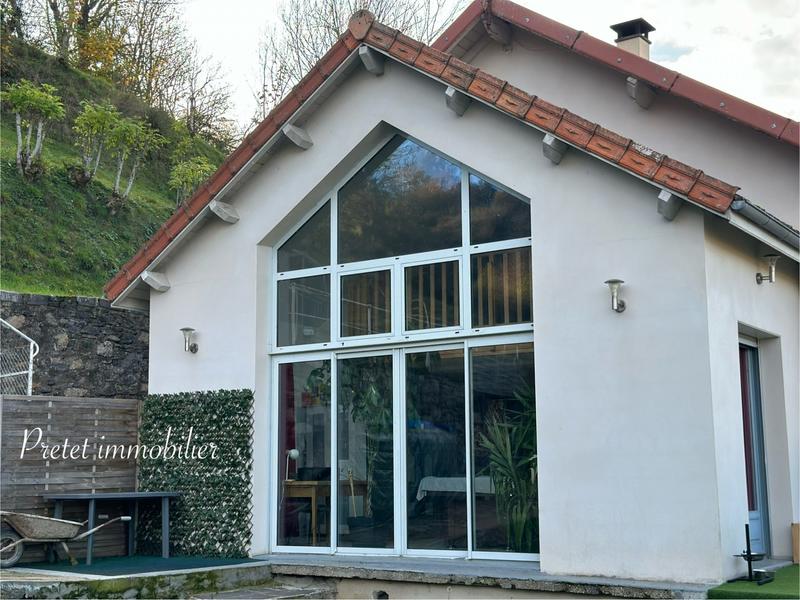 Maison - 135 m² - 6 pièces