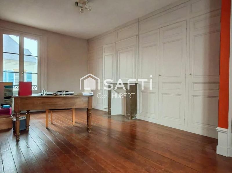 Maison de ville - 237 m² - 7 pièces