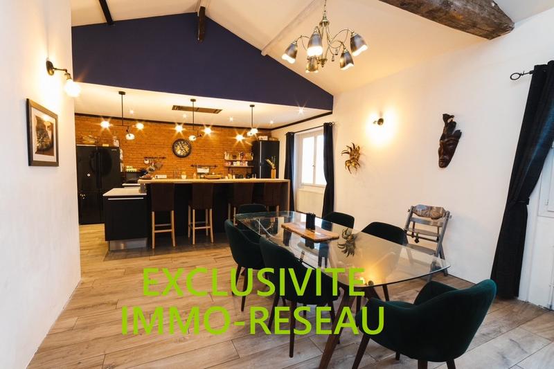 Maison - 285 m² - 8 pièces