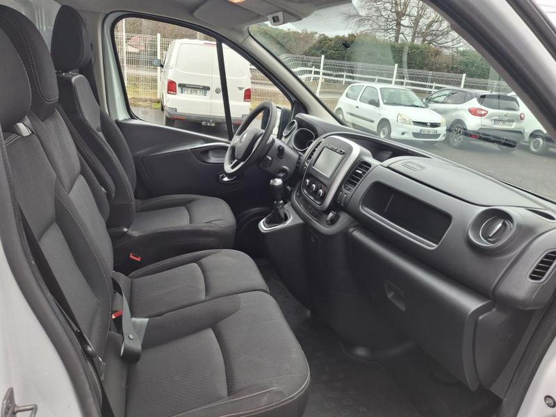 Renault Trafic 2,0BlueDCI145cv Extra