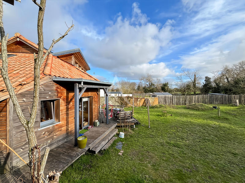 Maison - 110 m² - 6 pièces