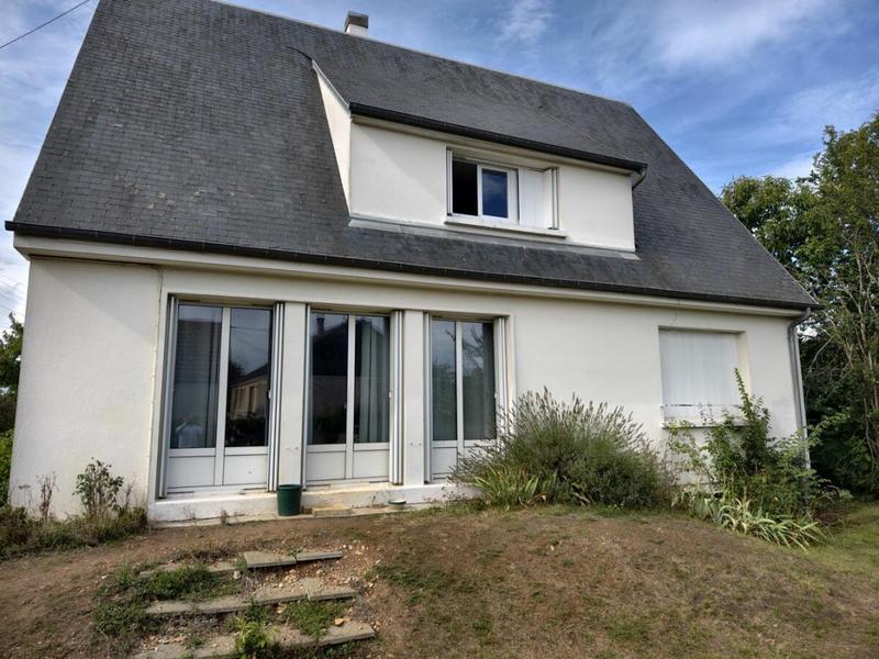 Maison - 137 m² - 6 pièces