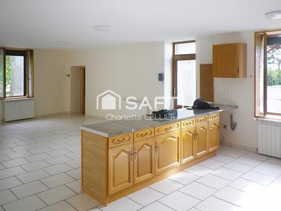 Maison - 109 m² - 4 pièces