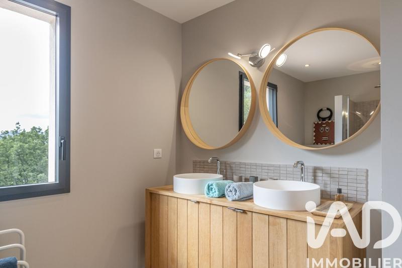 Maison de maîtres - 198 m² - 6 pièces