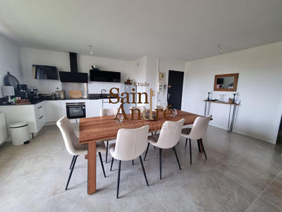 Appartement - 85 m² - 3 pièces