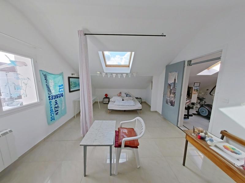 Maison - 106 m² - 4 pièces