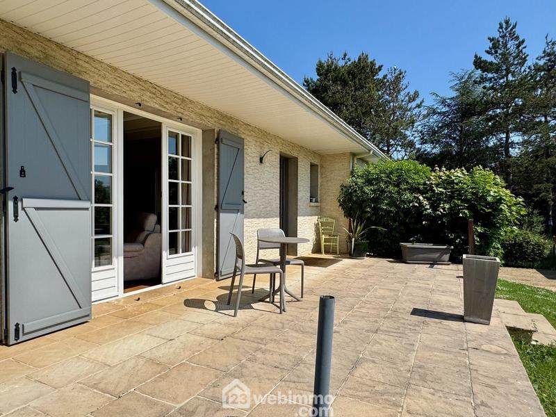 Maison - 161 m² - 6 pièces