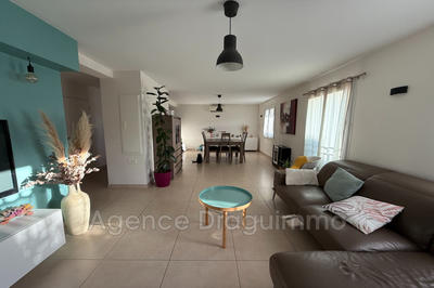 Duplex - 114 m² - 5 pièces