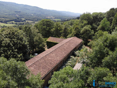 Maison - 195 m² - 6 pièces