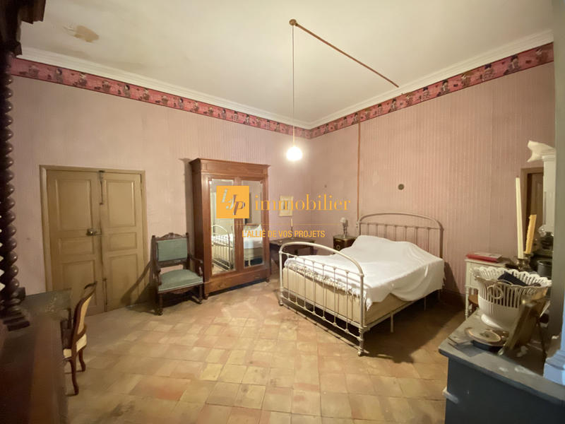 Bastide - 302 m² - 9 pièces