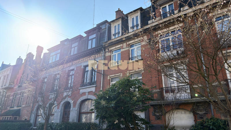 Appartement - 88 m² - 3 pièces