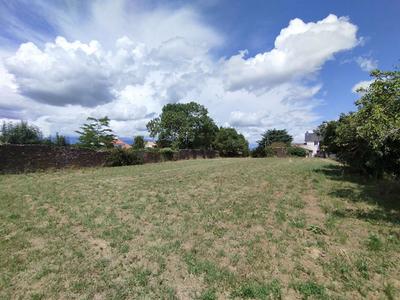 Terrain constructible - 846 m²