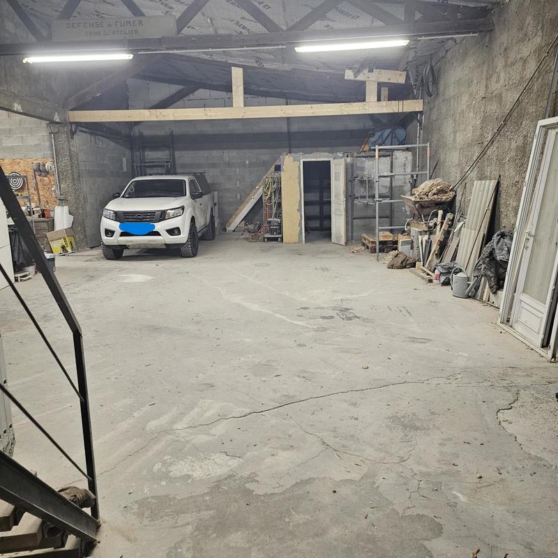 Bureau - 250 m² - 3 pièces