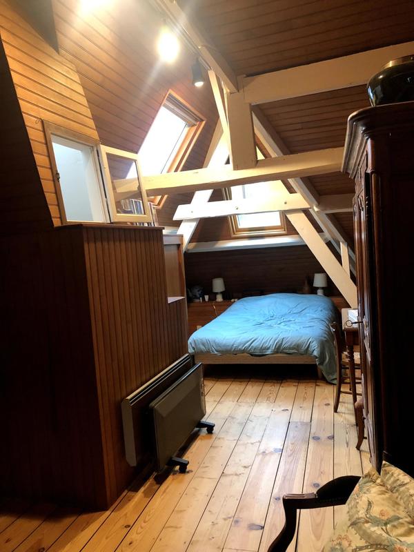 Maison - 262 m² - 12 pièces