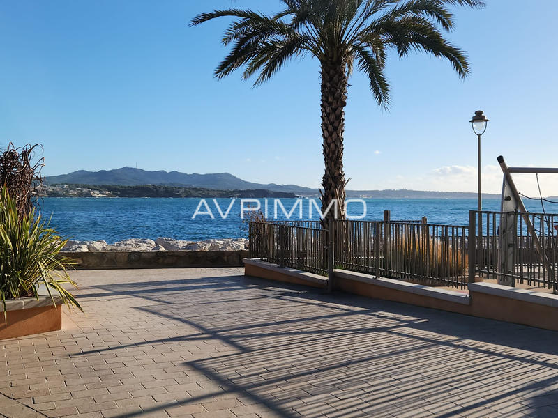 Appartement - 110 m² - 4 pièces