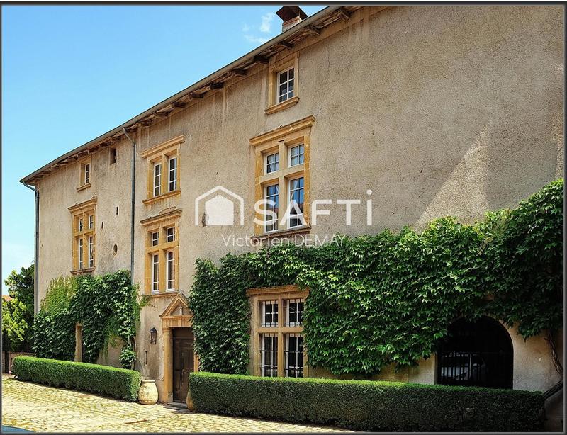 Maison - 502 m² - 13 pièces