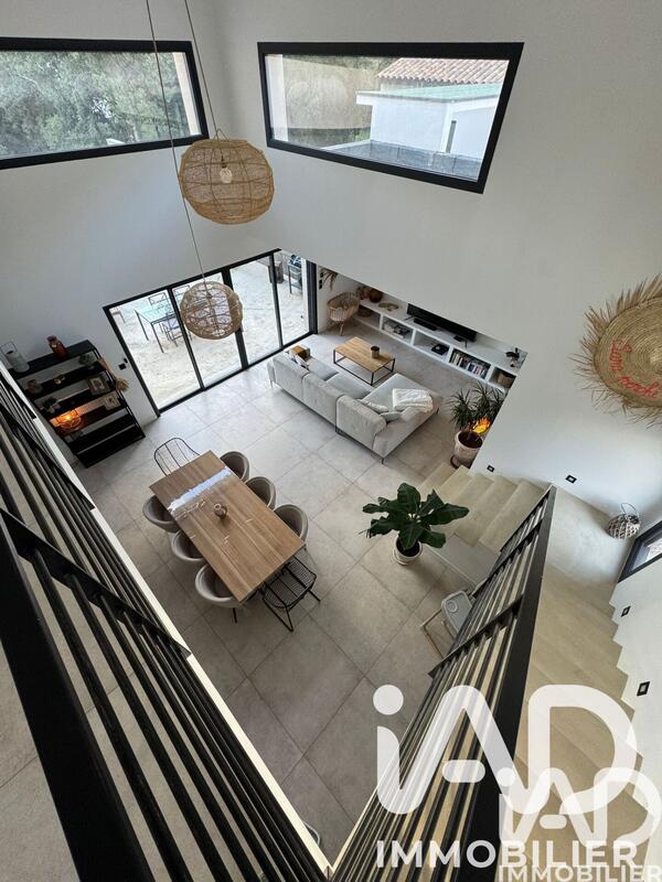 Maison - 130 m² - 3 pièces