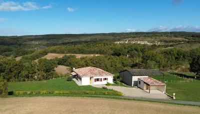 Maison - 145 m² - 5 pièces