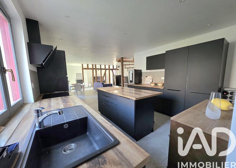 Maison - 150 m² - 6 pièces