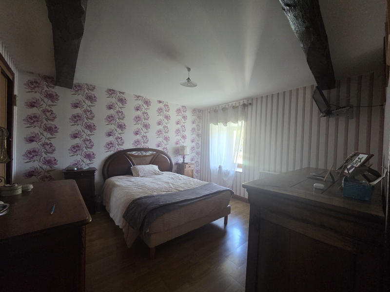 Maison de village - 171 m² - 10 pièces