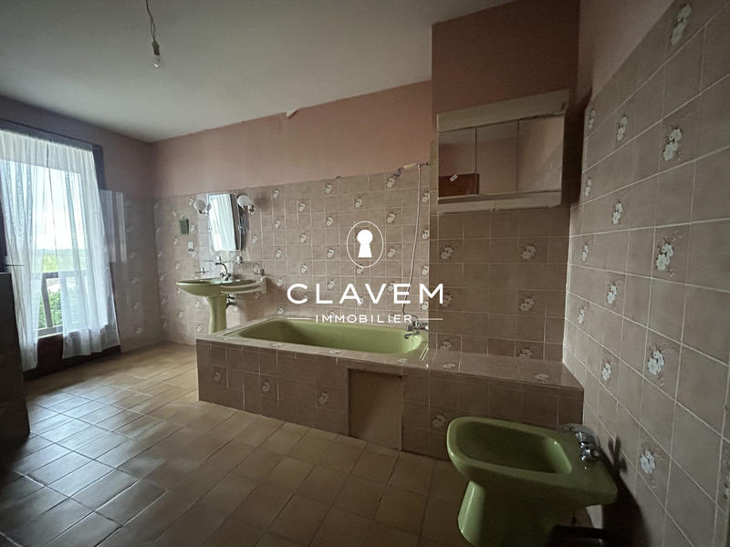 Maison - 163 m² - 5 pièces