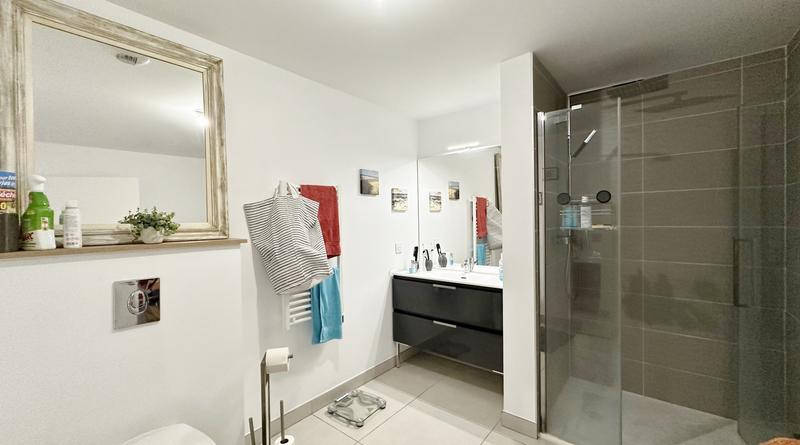 Appartement sur toit - 92 m² - 4 pièces