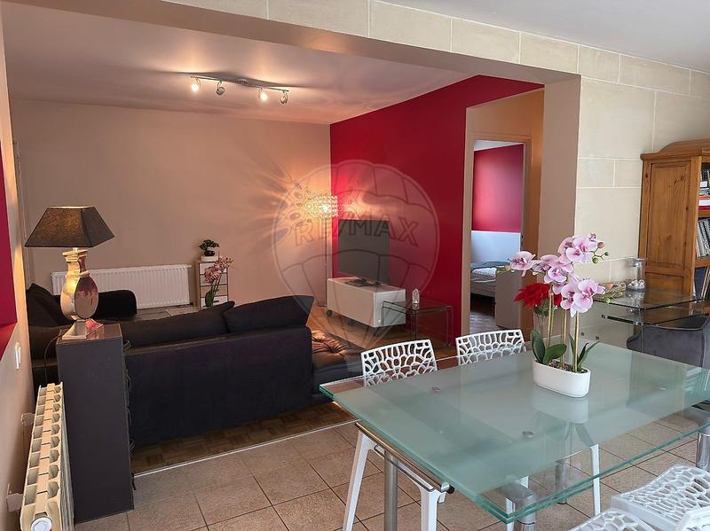 Appartement - 87 m² - 4 pièces