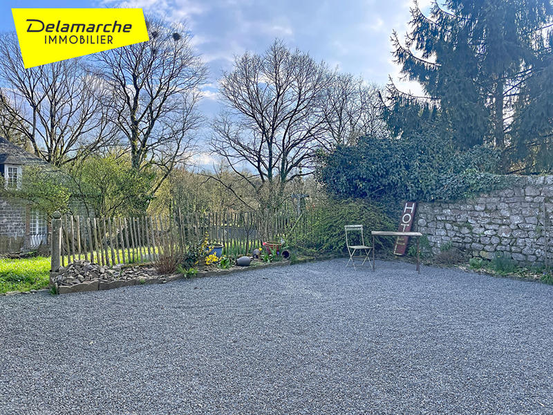 Maison - 223 m² - 10 pièces