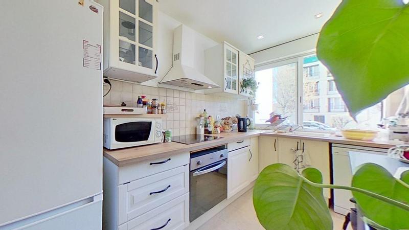 Chambre - 78 m² - 4 pièces