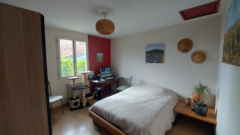 Maison - 98 m² - 5 pièces