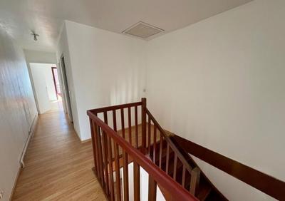 Maison - 96 m² - 6 pièces