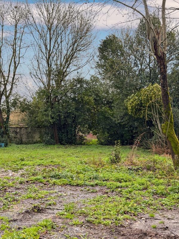 Terrain constructible - 398 m²