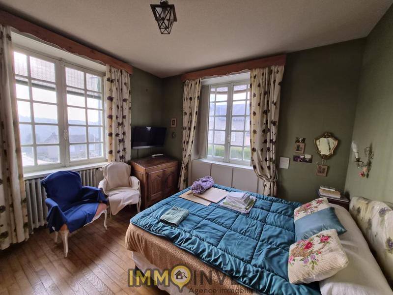 Maison - 190 m² - 9 pièces