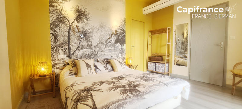 Maison - 226 m² - 15 pièces