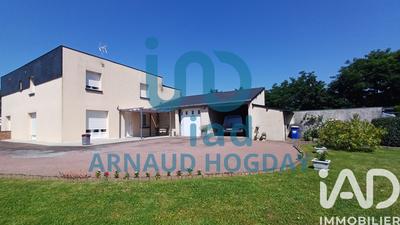 Maison - 188 m² - 8 pièces