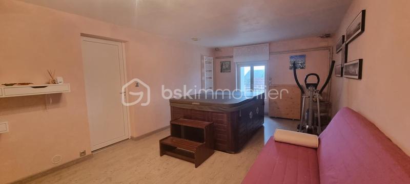 Propriété - 224 m² - 7 pièces