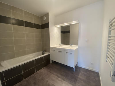 Appartement - 78 m² - 4 pièces