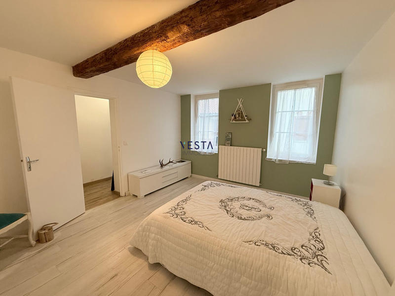 Appartement - 77 m² - 2 pièces